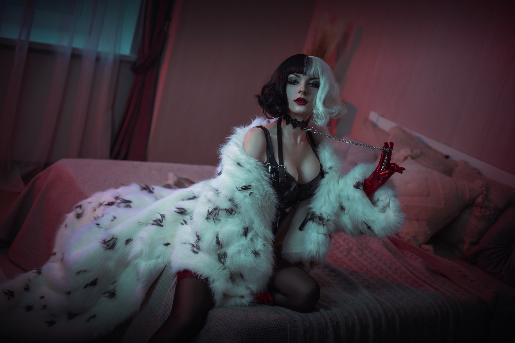 Lil G - Cruella Latex Lingerie character image