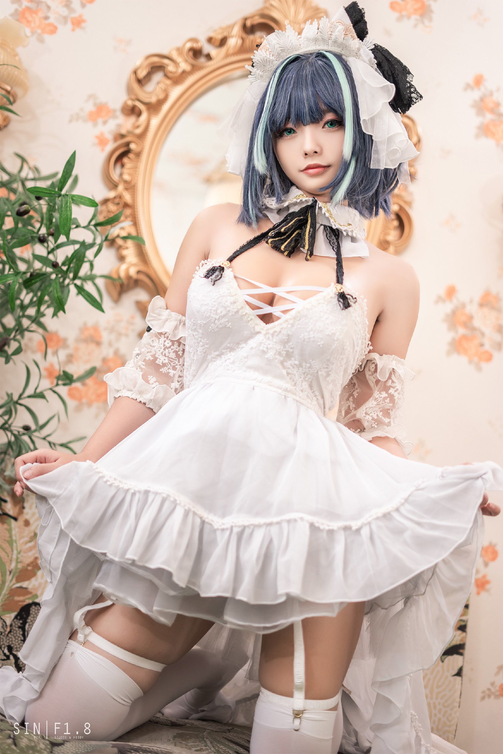 Messie Huang - Cheshire Azur Lane photo