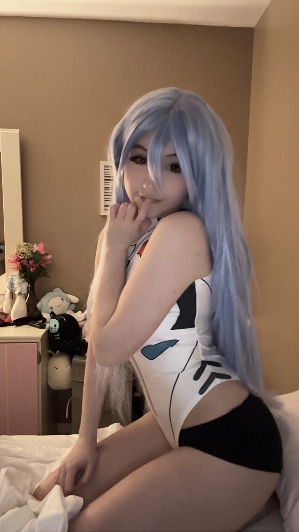 Mewava - Rei character image