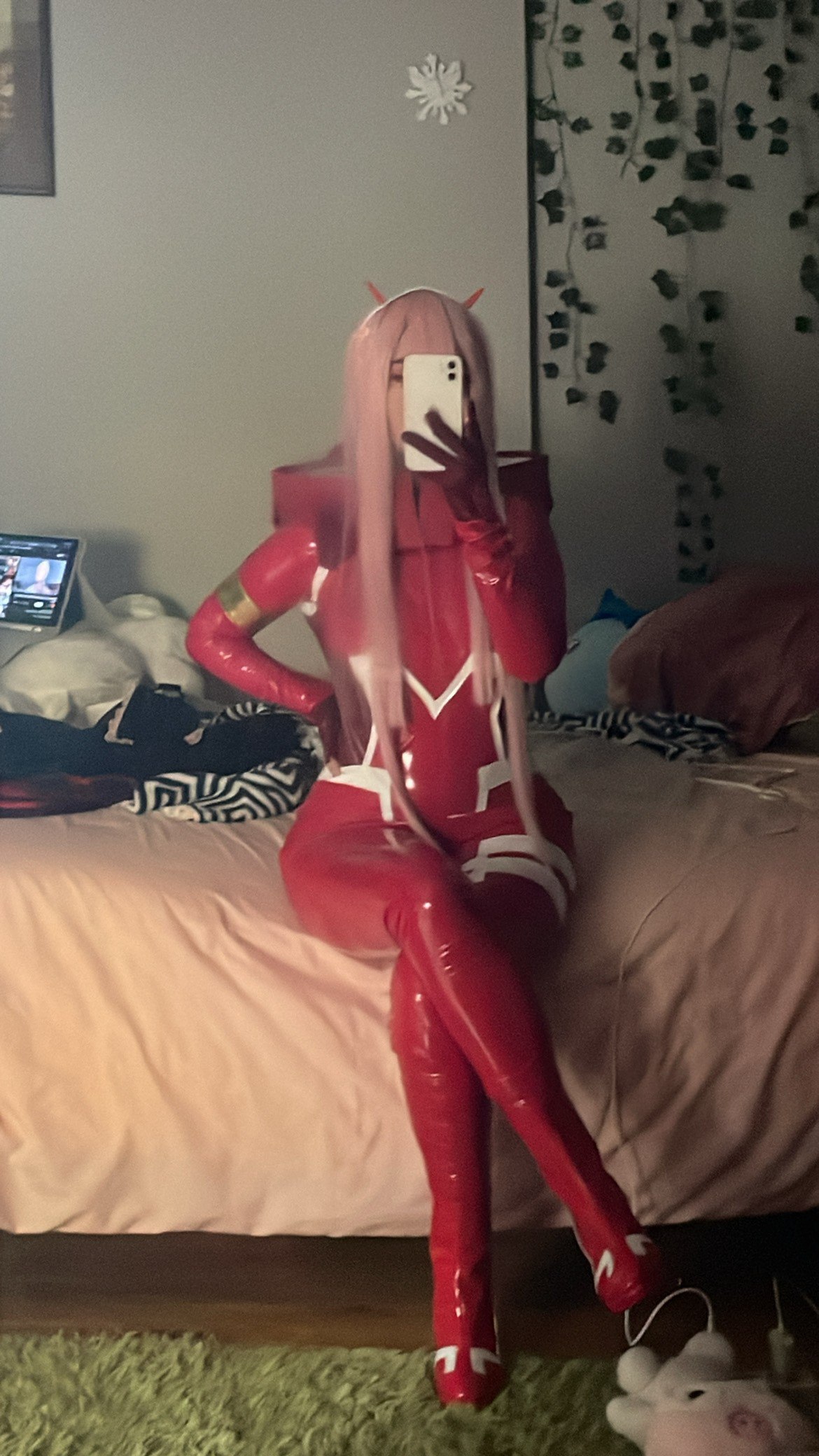 Sakurin - Zero Two portrait photo