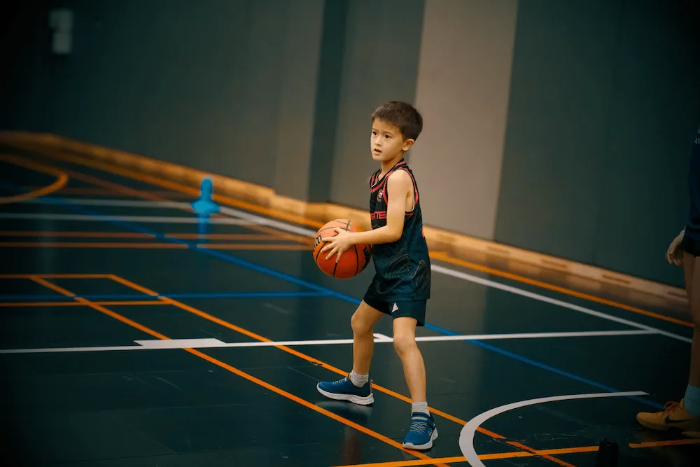 U7 basketball training for kids ages 5-7 at LIT Elite Academy District 7 HCMC
