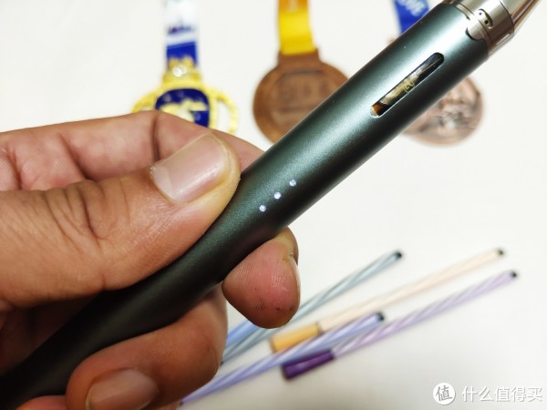 E-papierosy: jednorazówki, liquidy, typy – jak wybrać idealny?