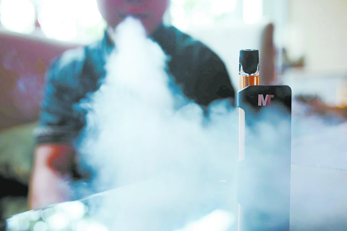 E-papierosy: Jak wybrać, używać i dbać o zdrowie? Przewodnik 2024