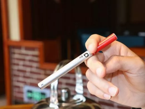 Jaki e-papieros wybrać w 2024 roku? Przewodnik dla każdego użytkownika.