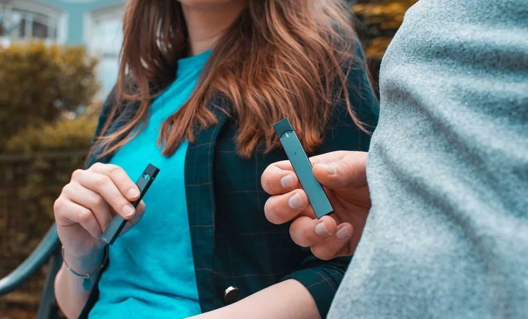 E-papierosy 2025: Jaki model wybrać? Ranking i porady!