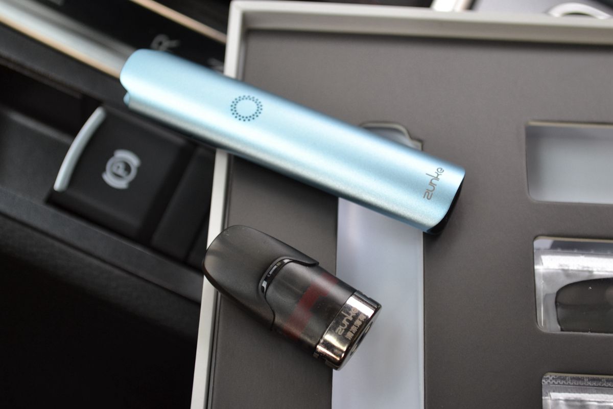 E-papierosy: Jak wybrać idealny model i dbać o bezpieczeństwo?