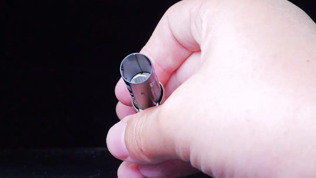 Jak wybrać e-papierosa i co z akcyzą na liquidy?