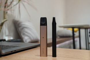 Jak wybrać e-papierosa i liquidy? Kompletny poradnik