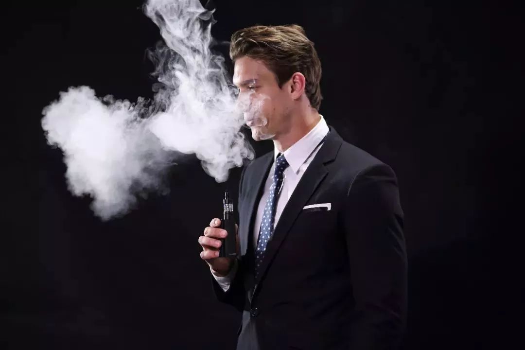 E-papierosy: Praktyczny przewodnik po smakach, urządzeniach i przepisach