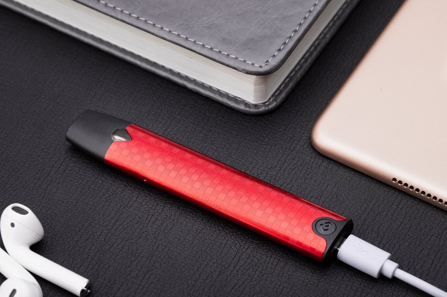 Jak wybrać idealny e-papieros? Przewodnik po mocy, liquidach i technologii