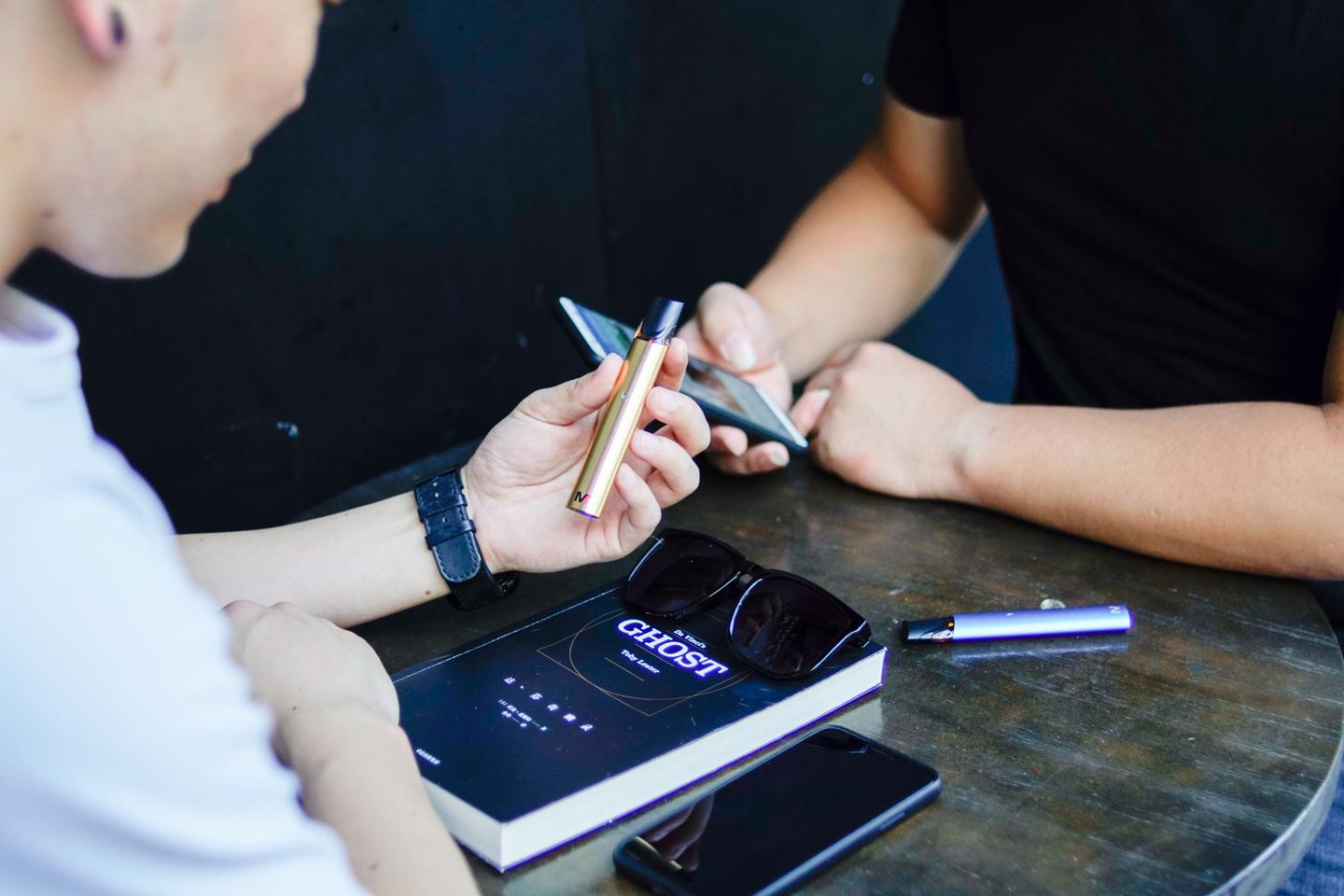 E-papierosy: Jak Działają, Smaki, Rodzaje i Jak Wybrać Idealny?