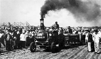 1958年4月30日，沈阳农业机械厂研制成功中国第一台18马力蒸汽拖拉机