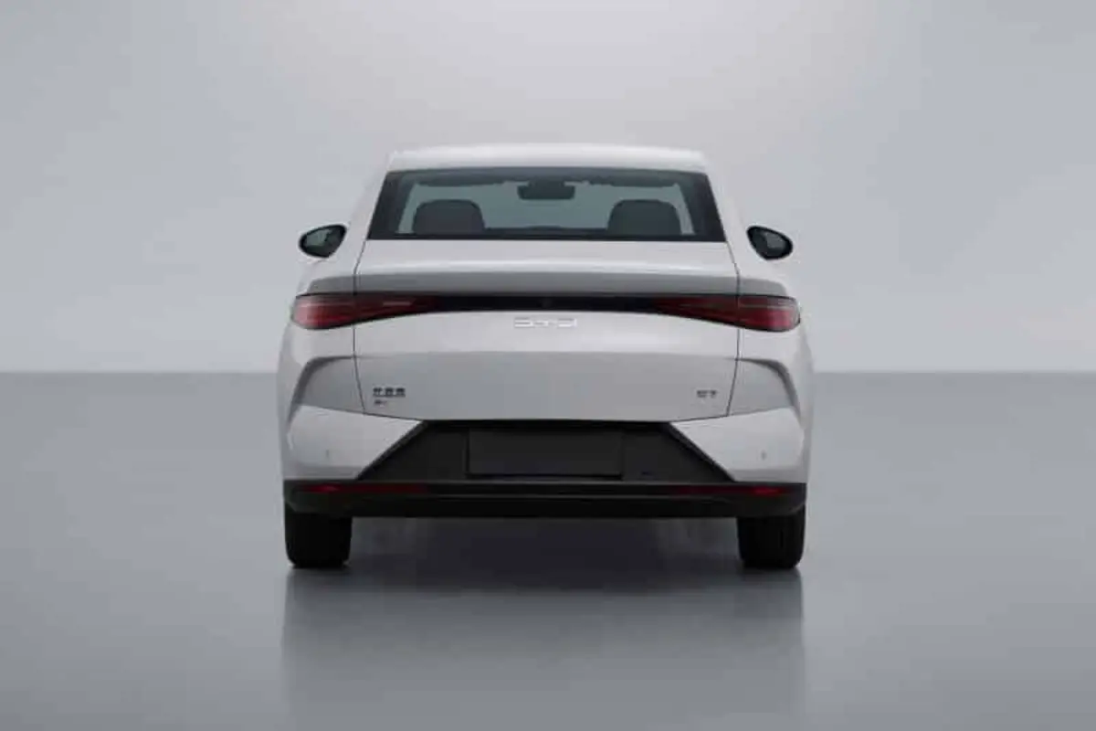 خودروی برقی مرموز بی‌وای‌دی، e7، معرفی شد!