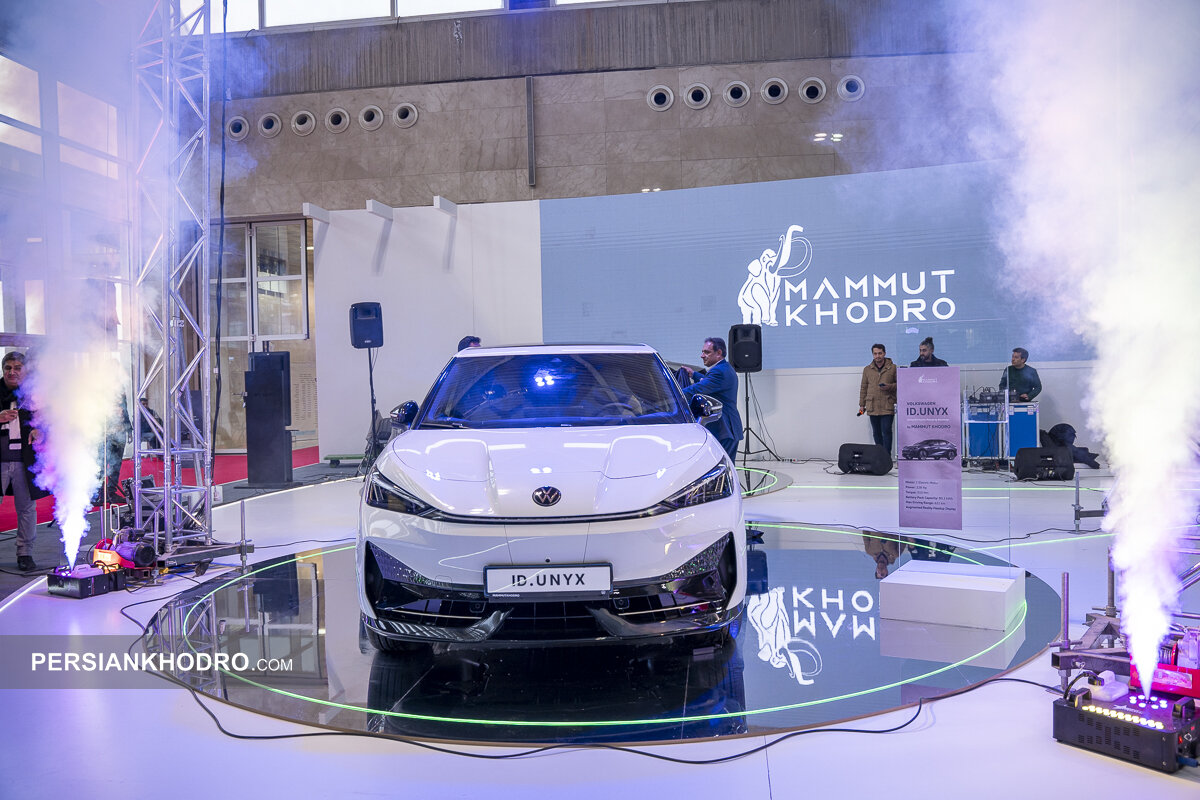 خودروهای نیو انرژی و هوشمند به شهر آفتاب آمدند +عکس