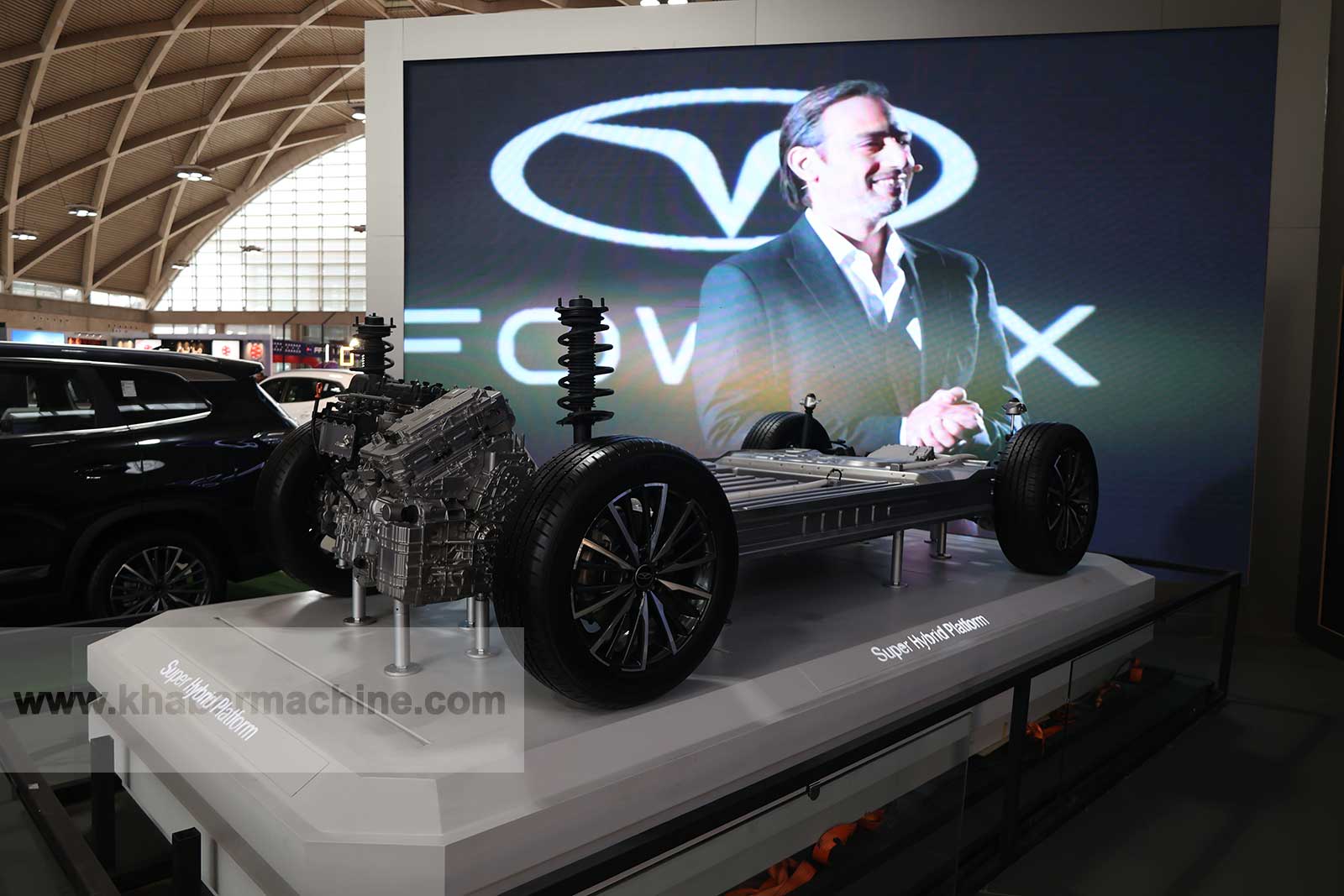 حضور پرقدرت فونیکس و فونیکس NEV با خودروهای نوآورانه در نمایشگاه خودرو تهران