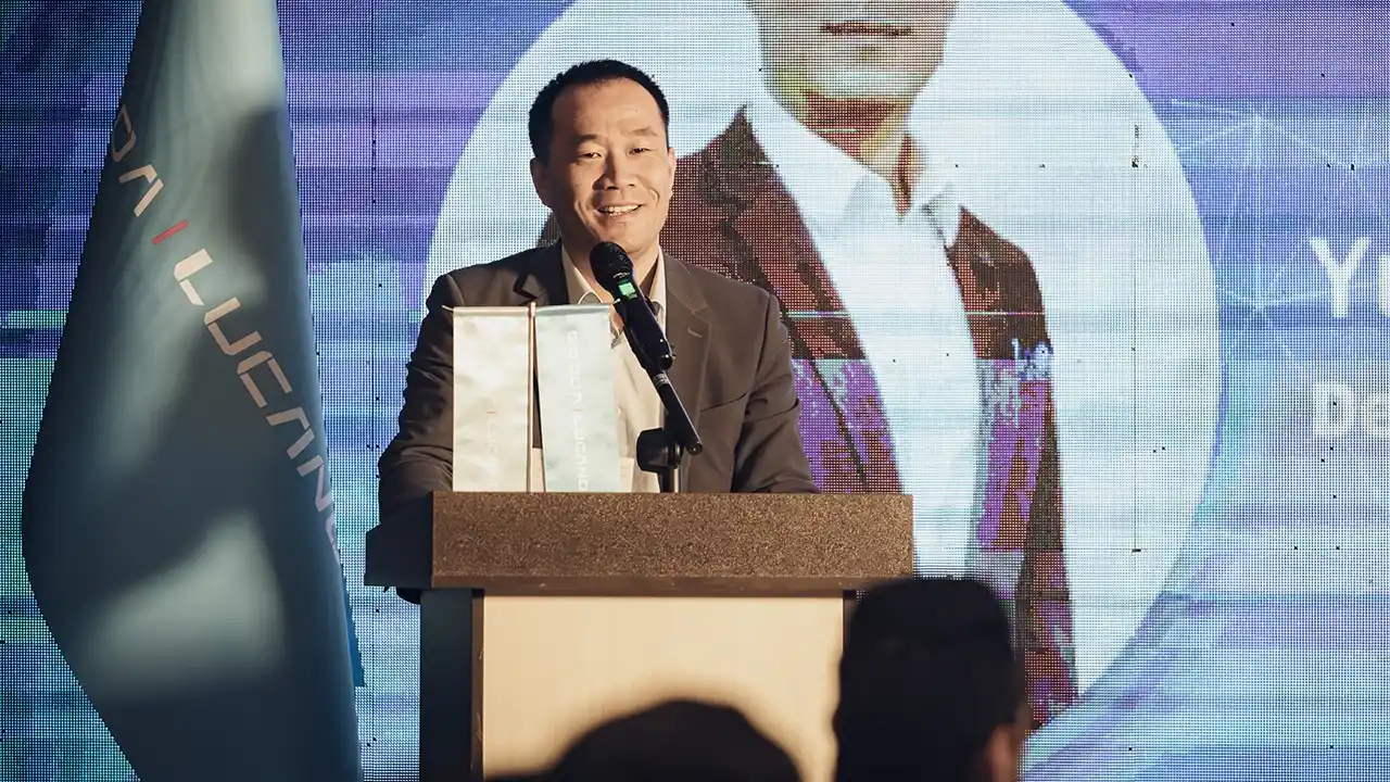 آشنایی سلبریتی‌ها با اکودا و لوکانو در رویدادی باشکوه