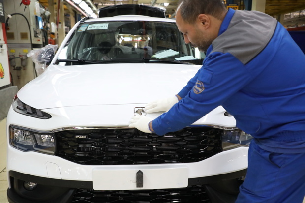 ایران خودرو: ۴۲ درصد رشد تولید داشتیم