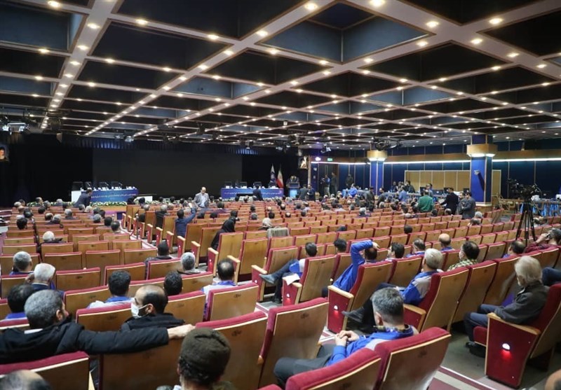 ورود کمیسیون اصل 90 مجلس به واگذاری ایرانخودرو ورود کمیسیون اصل 90 مجلس به واگذاری ایرانخودرو