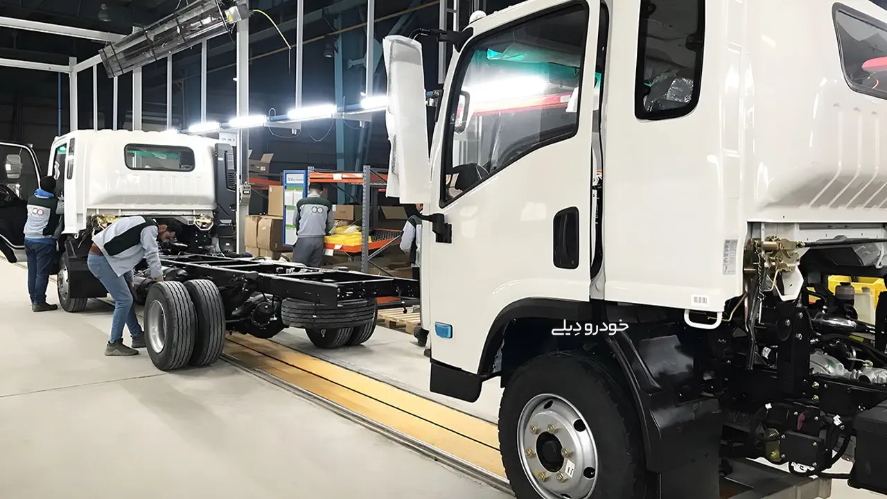 تولید انبوه کامیونت آترا ۶ تن در آرتابان آغاز شد