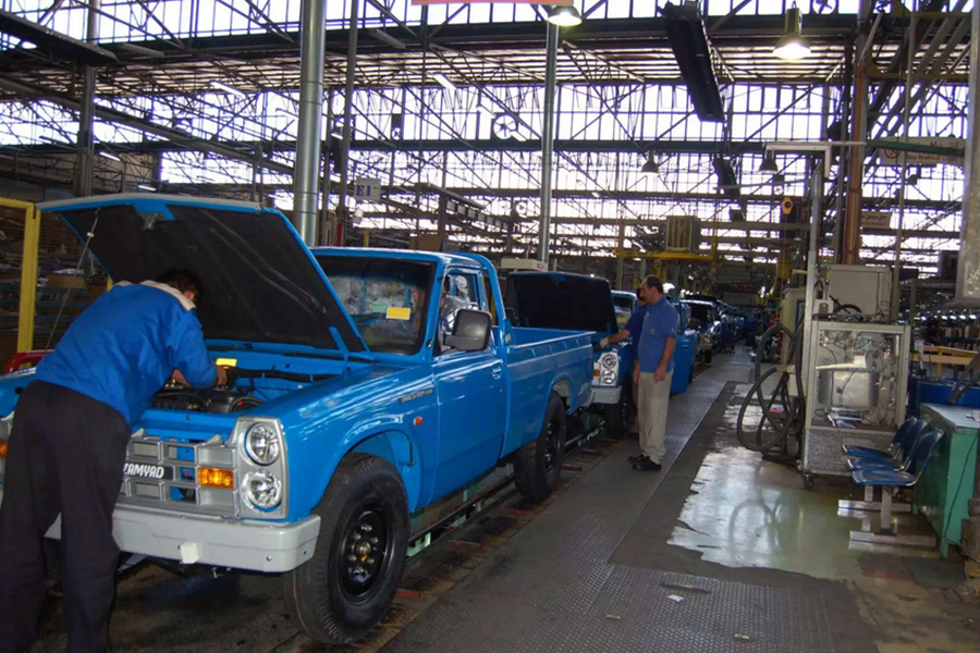 چه تعداد نیسان آبی مجوز تولید و شماره گذاری دارد؟