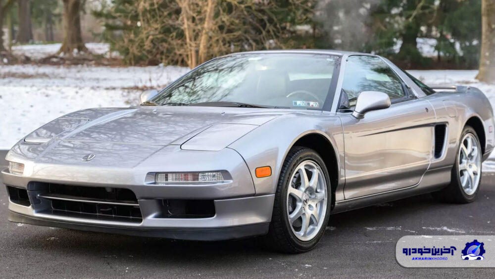 آکورا NSX-T مدل ۲۰۰۱؛ جواهر ژاپنی با کارکرد ۹۶۰۰ کیلومتر به فروش گذاشته شد