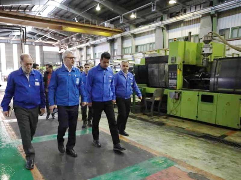 تاکید پیرمحمدی بر ارتقای کیفیت اقلام پلیمری محصولات ایرانخودرو تاکید پیرمحمدی بر ارتقای کیفیت اقلام پلیمری محصولات ایرانخودرو