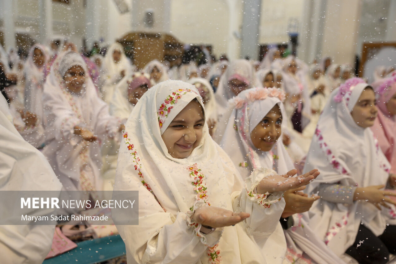 جشن تکلیف«هزار دختر روزه اولی» در شیراز