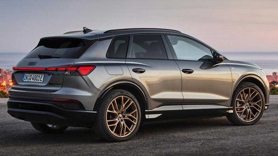 آئودی Q4 50 e tron quattro 2025 در راه بازار ایران