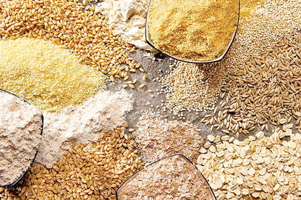 توزیع بیش از ۲ هزار تن نهاده‌های دام و طیور در خلیل‌آباد