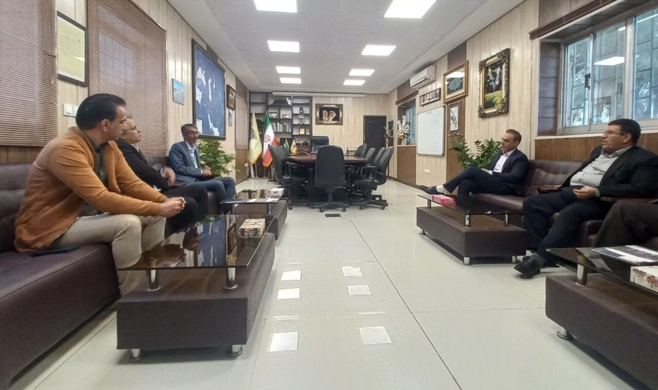 اتصال سیلوی وحدت زاهدان به راه آهن یک اولویت است