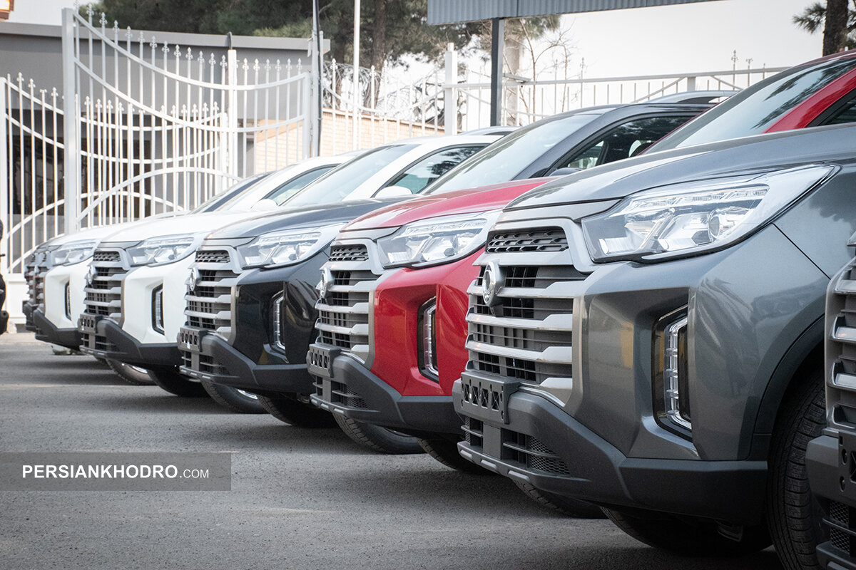 ورود اولین محموله پیکاپ خان به ایلیا