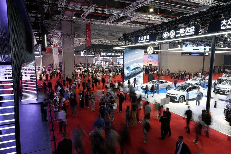 جنگ خودروسازان در چین، آینده را ترسیم کرد