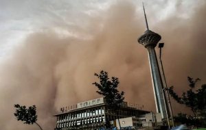 طوفان شدید در استان تهران ۴۱ نفر  مصدوم و ۲ نفر فوتی برجای گذاشت