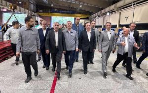 معاون رئیس جمهور: موانع تولید را در جلسه دولت بررسی خواهیم کرد