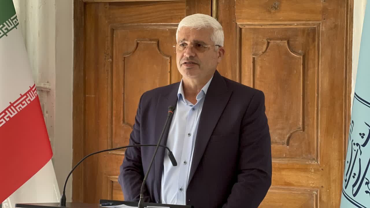 بازدید معاون سیاسی استاندار خراسان جنوبی از موزه در حال تاسیس کارشک