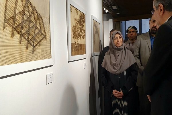 بازدید رئیس سازمان حفاظت محیط زیست از نمایشگاه سرزورزوما