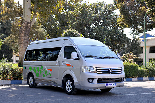 چرا بازار «ون‌های مسافری» در ایران جان نمی‌گیرد؟