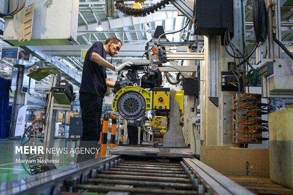 تولید حداکثری صنایع تا ۲۵ خرداد برای جبران عقب‌ماندگی‌ها