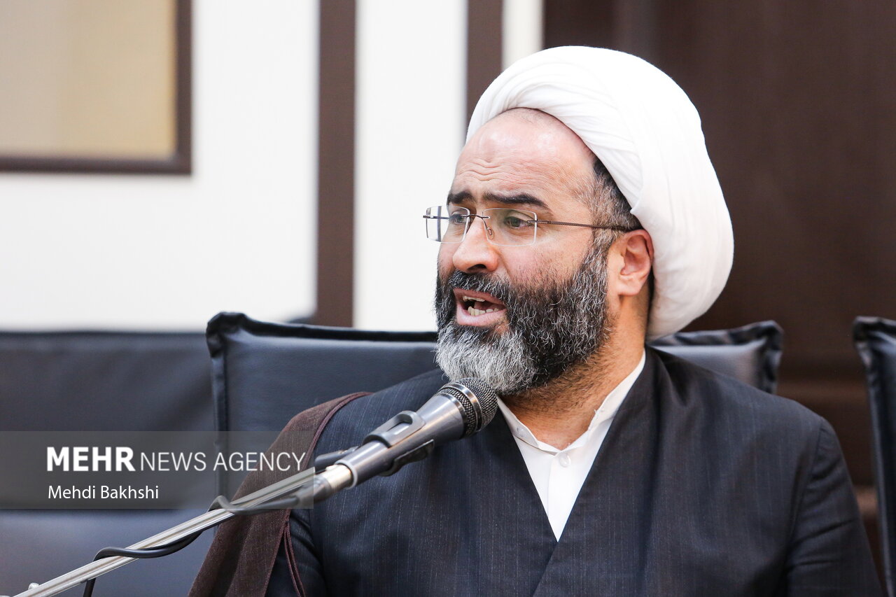 قم با برپایی ۱۸هزار محفل قرآنی پیشتاز طرح «زندگی با آیه‌ها» در کشور شد