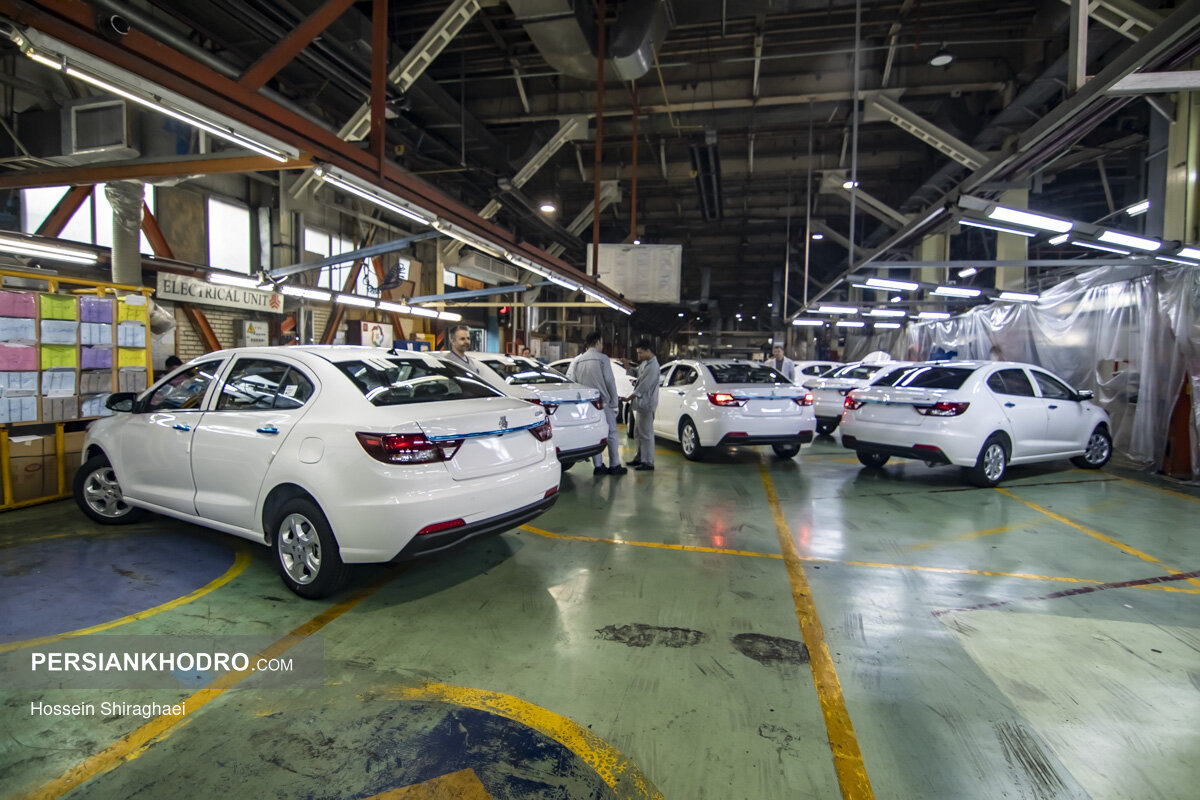 اصلح‌ترین گزینه برای مالکیت دومین خودروسازی کشور کیست؟ / آیا مدیریت سایپا به کرمان موتور می‌رسد؟