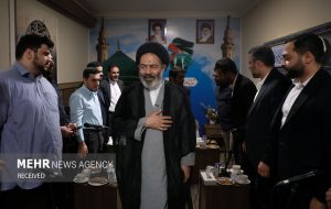 دیدار کاروان قرآنی نور با سرپرست حجاج ایرانی در مدینه منوره