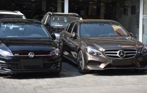 بلاتکلیفی قیمت خودروها، عامل رکود در بازار