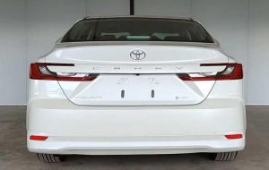 گره سامانه در ترخیص خودروهای وارداتی؛ وقتی قول شرکت‌ها پشت درهای بسته می‌ماند