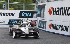 تایرهای مسابقه‌ای برای خودروهای برقی