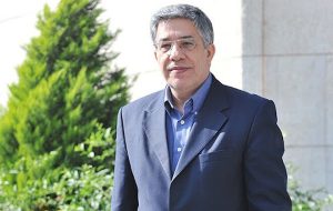 قیمت‌گذاری دستوری، عامل مشکلات مالی خودروسازان