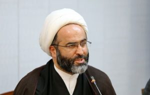 غدیر باید به عامل همبستگی اجتماعی و وحدت امت اسلامی تبدیل شود