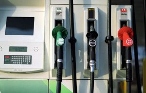 روسیه به‌ دنبال افزایش تولید بنزین و گازوئیل در ۲۰۲۵