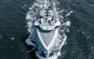 مارک زاکربرگ یک کشتی تفریحی ۱۰۰ میلیون دلاری خرید!