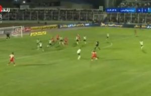 تصاویری از گل اول پرسپولیس توسط فرشاد احمدزاده