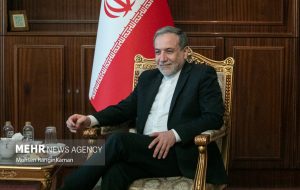 پیام تبریک وزیر امور خارجه به پاپ لئون چهاردهم رهبر جدید کاتولیک‌ها